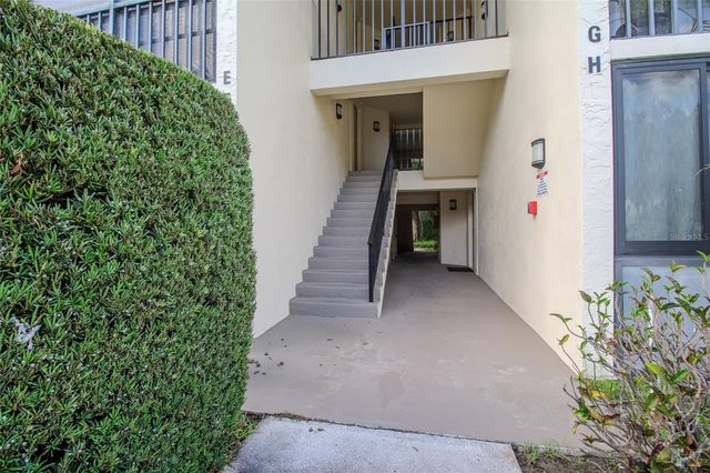3101 LAKE PINE WAY S G2, Tarpon Springs, FL 34688