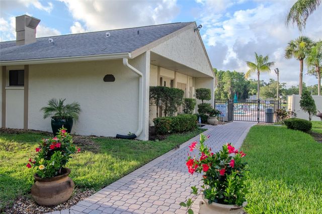 3101 LAKE PINE WAY S G2, Tarpon Springs, FL 34688