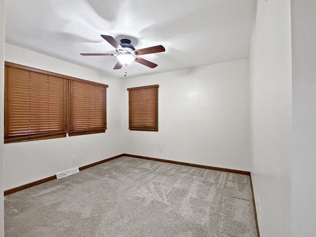 3561 Kawkawlin River Drive, Bay City, MI 48706