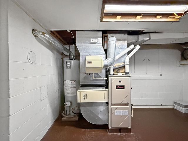 3561 Kawkawlin River Drive, Bay City, MI 48706