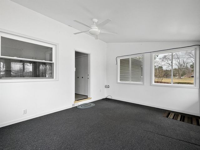 3561 Kawkawlin River Drive, Bay City, MI 48706