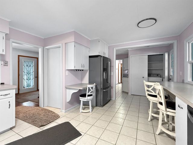 3561 Kawkawlin River Drive, Bay City, MI 48706