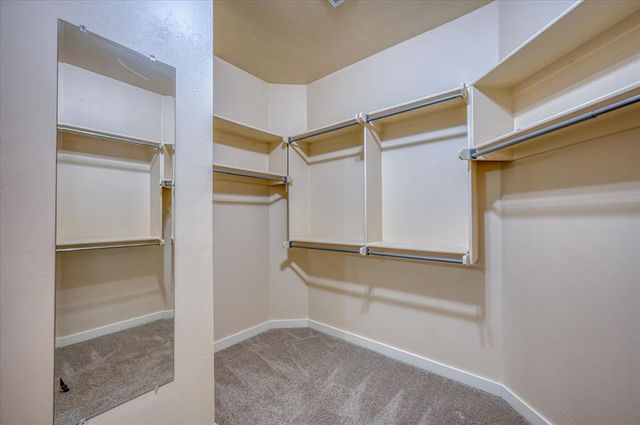 15621 Traditions Drive, Edmond, OK 73013