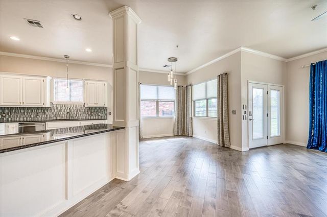 15621 Traditions Drive, Edmond, OK 73013