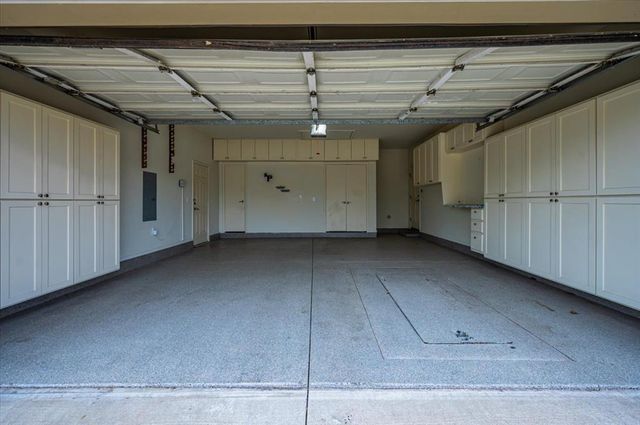 15621 Traditions Drive, Edmond, OK 73013