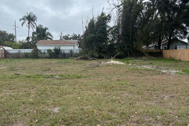 6913 N HIGHLAND AVENUE, Tampa, FL 33604