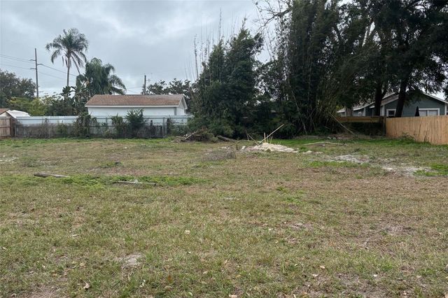 6913 N HIGHLAND AVENUE, Tampa, FL 33604