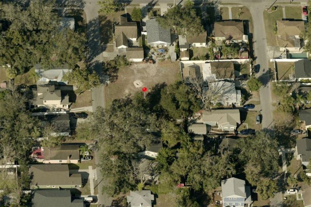 6913 N HIGHLAND AVENUE, Tampa, FL 33604