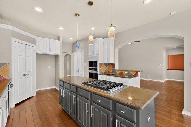713 Mockingbird Court, Crowley, TX 76036