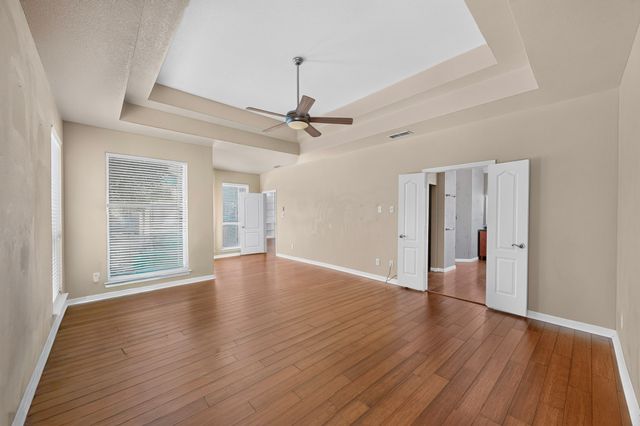 713 Mockingbird Court, Crowley, TX 76036