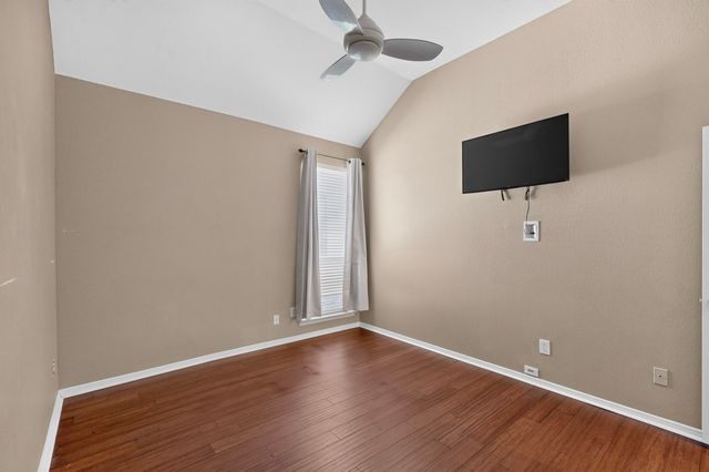 713 Mockingbird Court, Crowley, TX 76036