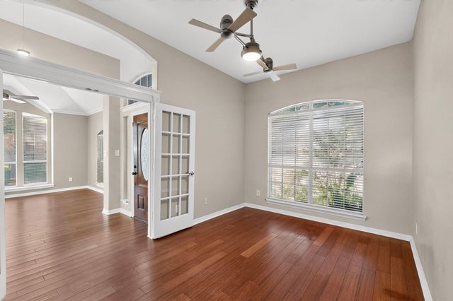 713 Mockingbird Court, Crowley, TX 76036
