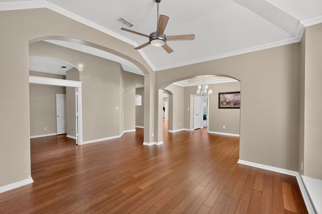 713 Mockingbird Court, Crowley, TX 76036