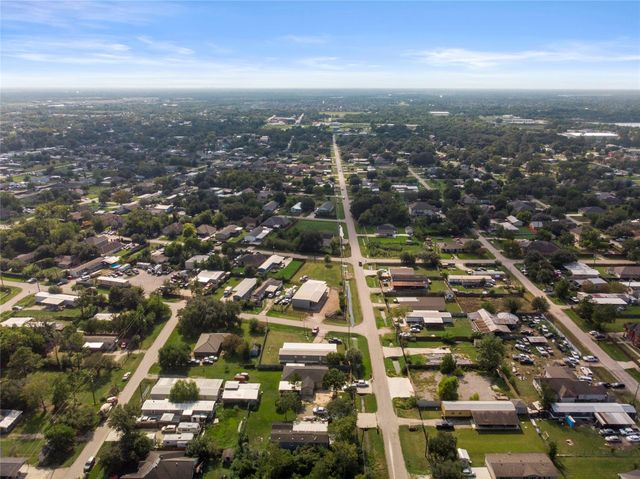 4402 Lily Lane, Fresno, TX 77545