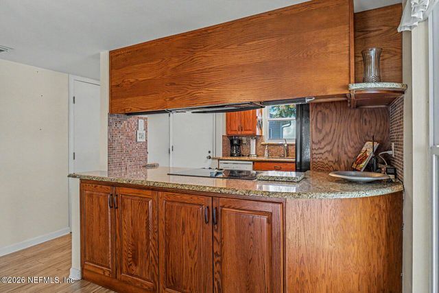 222 RIVER BEND Place BLDG C, Welaka, FL 32193