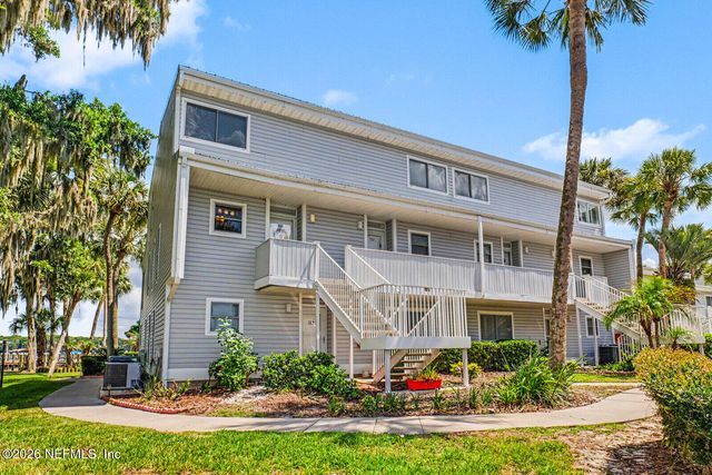 222 RIVER BEND Place BLDG C, Welaka, FL 32193