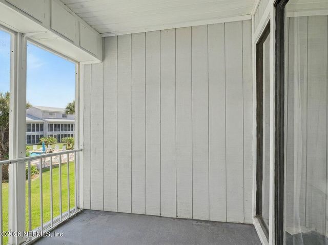 222 RIVER BEND Place BLDG C, Welaka, FL 32193