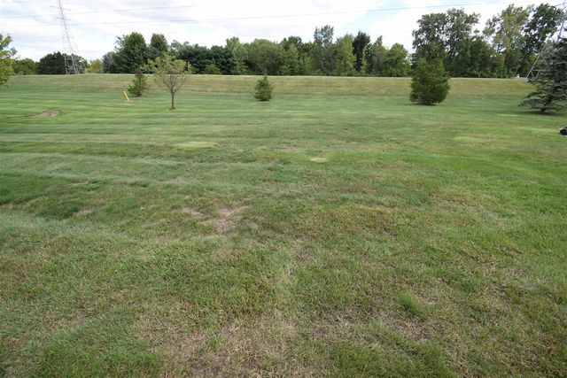 25430 Bohn Court, Flat Rock, MI 48134