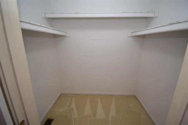 25430 Bohn Court, Flat Rock, MI 48134