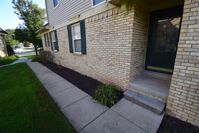 25430 Bohn Court, Flat Rock, MI 48134