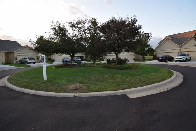 25430 Bohn Court, Flat Rock, MI 48134