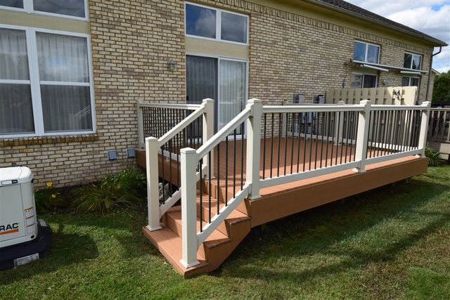 25430 Bohn Court, Flat Rock, MI 48134