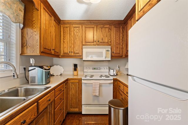 111 Lake Road, Stanley, NC 28164