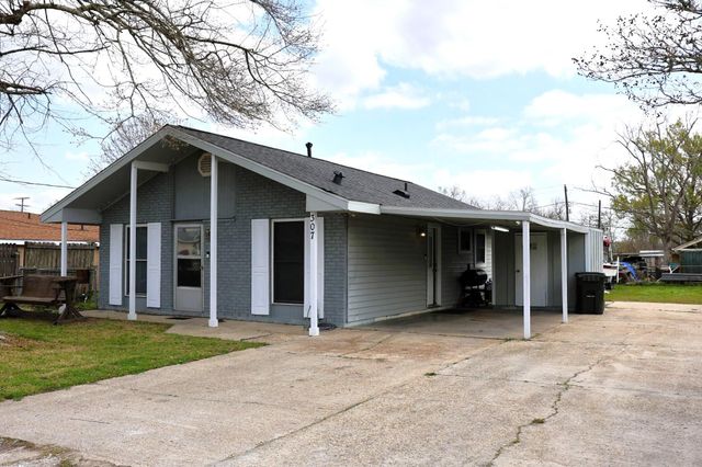 307 Westfield Ave, Gray, LA 70359