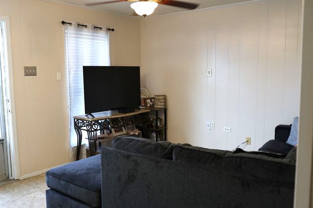 307 Westfield Ave, Gray, LA 70359