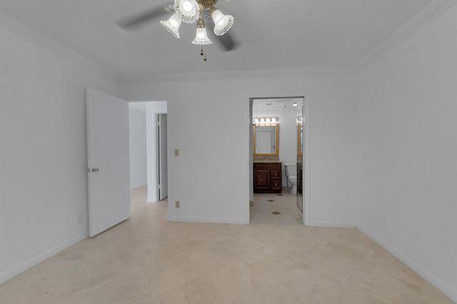 8829 Bella Vista Drive 282, Boca Raton, FL 33433