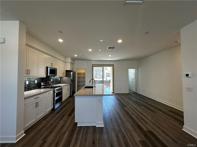 5019 Belmont Ln, Cypress, CA 90720