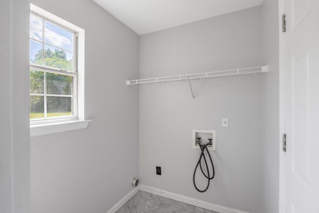 1656 Dallas Lake Road, Hixson, TN 37343