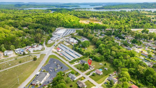 1656 Dallas Lake Road, Hixson, TN 37343