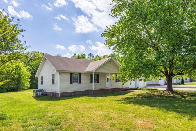 1656 Dallas Lake Road, Hixson, TN 37343