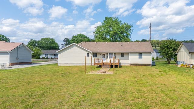 1656 Dallas Lake Road, Hixson, TN 37343