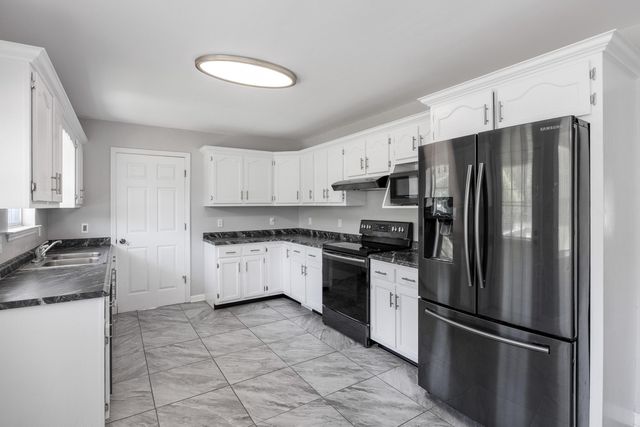 1656 Dallas Lake Road, Hixson, TN 37343