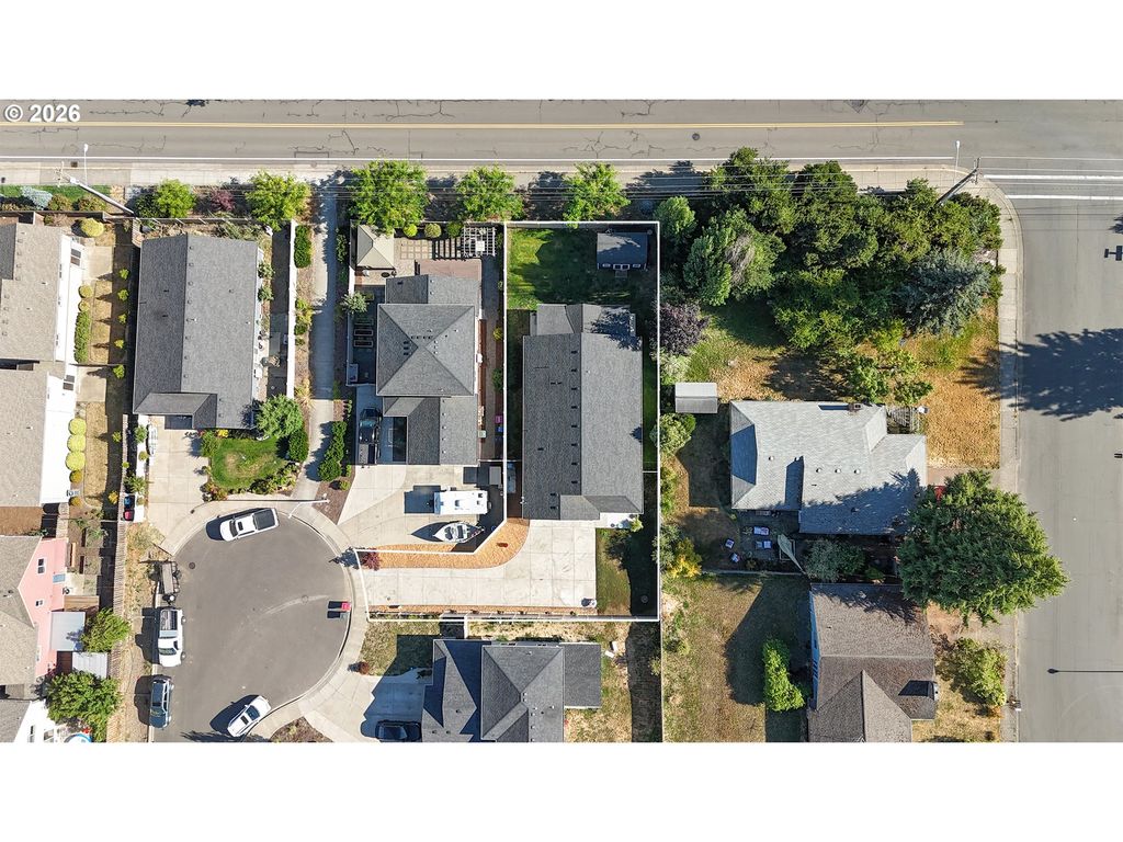 Image 26 of property listing at 113 Ne WHISPERING RIVER Ct, Mc Minnville, OR 97128