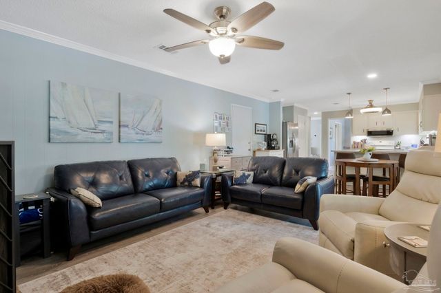 5740 Limestone Rd, Pensacola, FL 32504