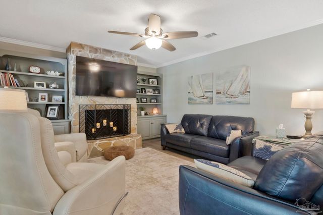 5740 Limestone Rd, Pensacola, FL 32504