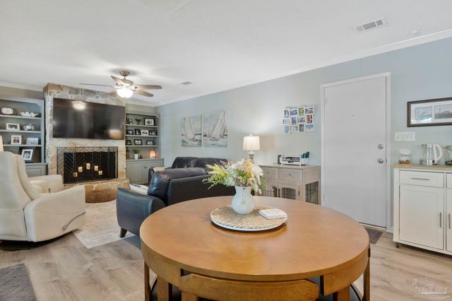 5740 Limestone Rd, Pensacola, FL 32504
