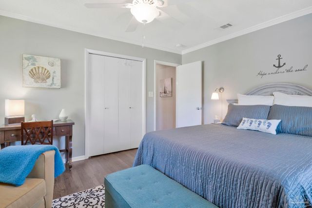 5740 Limestone Rd, Pensacola, FL 32504