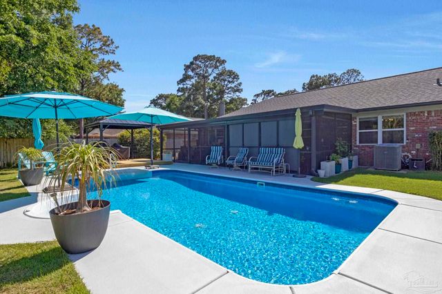 5740 Limestone Rd, Pensacola, FL 32504