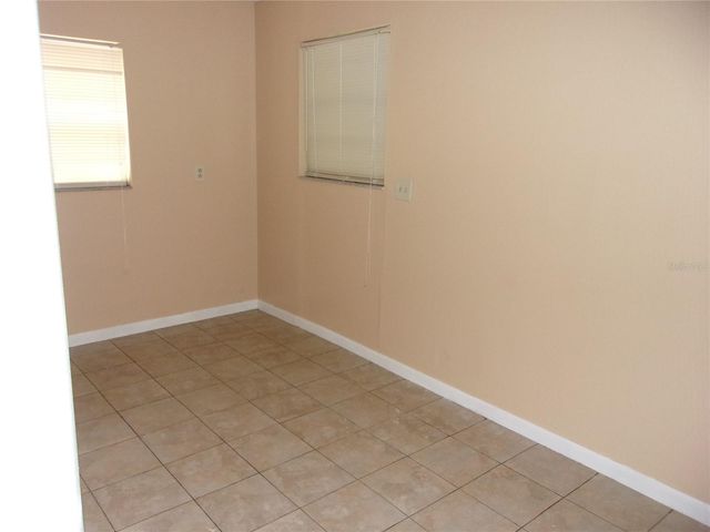 5700 NE 6TH PLACE, Ocala, FL 34470