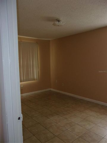 5700 NE 6TH PLACE, Ocala, FL 34470