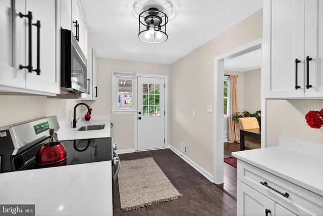 2115 PITNEY RD, Baltimore, MD 21234