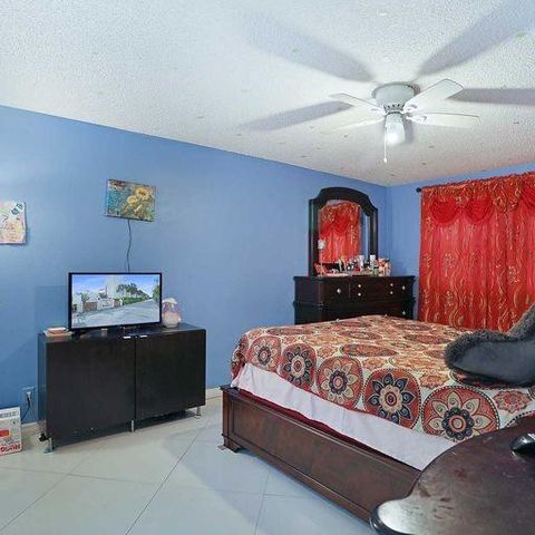 4046 NW 19TH Street 210, Lauderhill, FL 33313