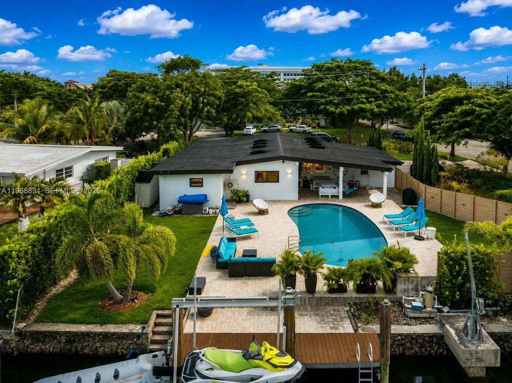 1805 Keystone Boulevard, North Miami, FL 33181