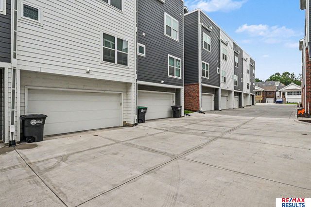 1913 S 7th Street, Omaha, NE 68108