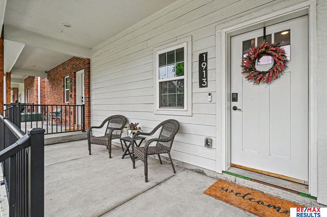 1913 S 7th Street, Omaha, NE 68108