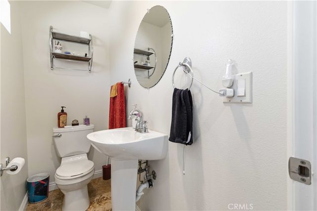 19406 Enadia, Reseda, CA 91335